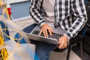 mantenimiento de redes wifi y cableado estable